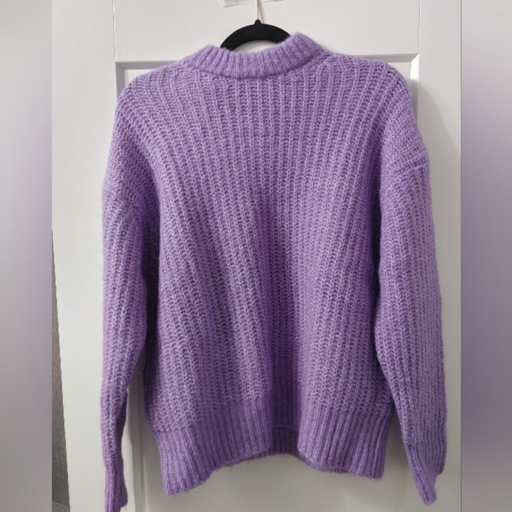 Zara Sweater - Picture 3 of 4